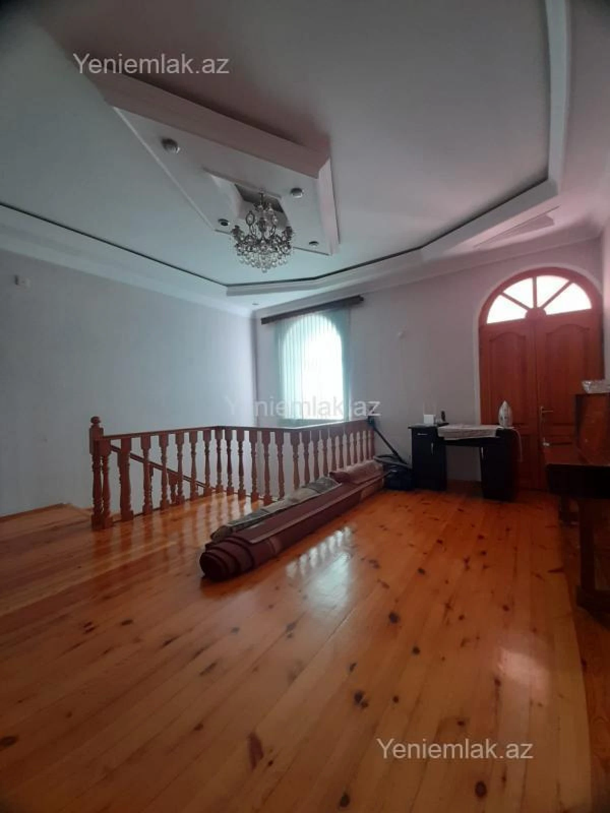 Satılır 4 otaqlı həyət evi 240 m²