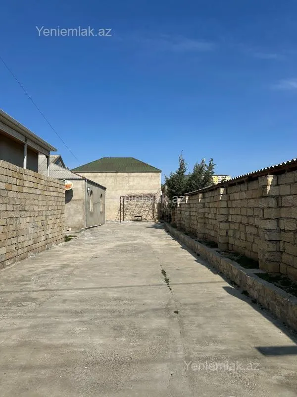 Satılır 4 otaqlı həyət evi 150 m²
