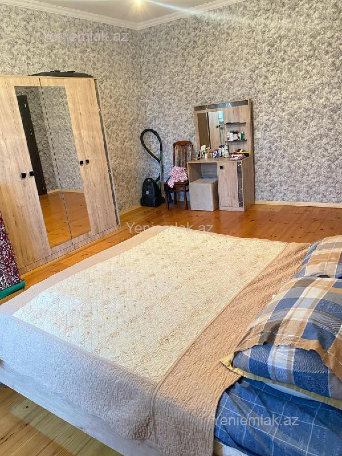 Satılır 4 otaqlı həyət evi 150 m²