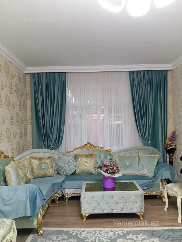 Satılır 5 otaqlı həyət evi 186 m²