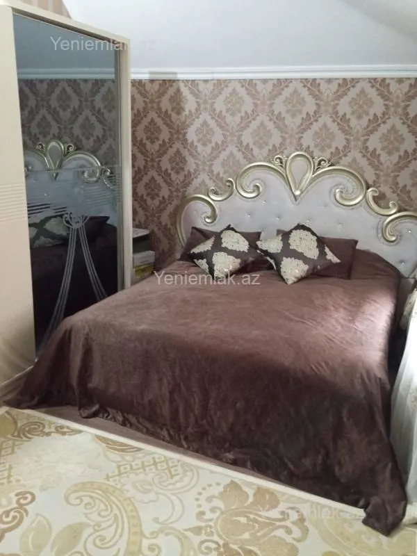 Satılır 5 otaqlı həyət evi 186 m²