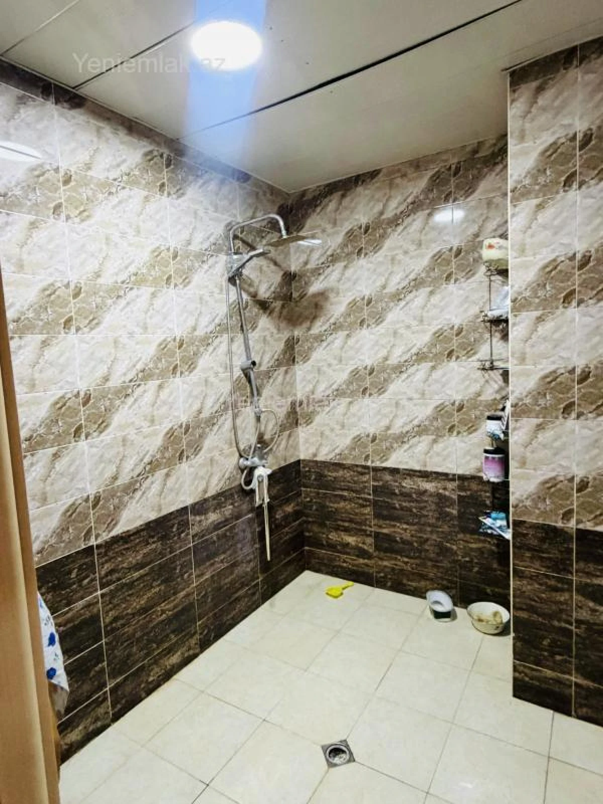 Satılır 3 otaqlı yeni tikili 136 m²