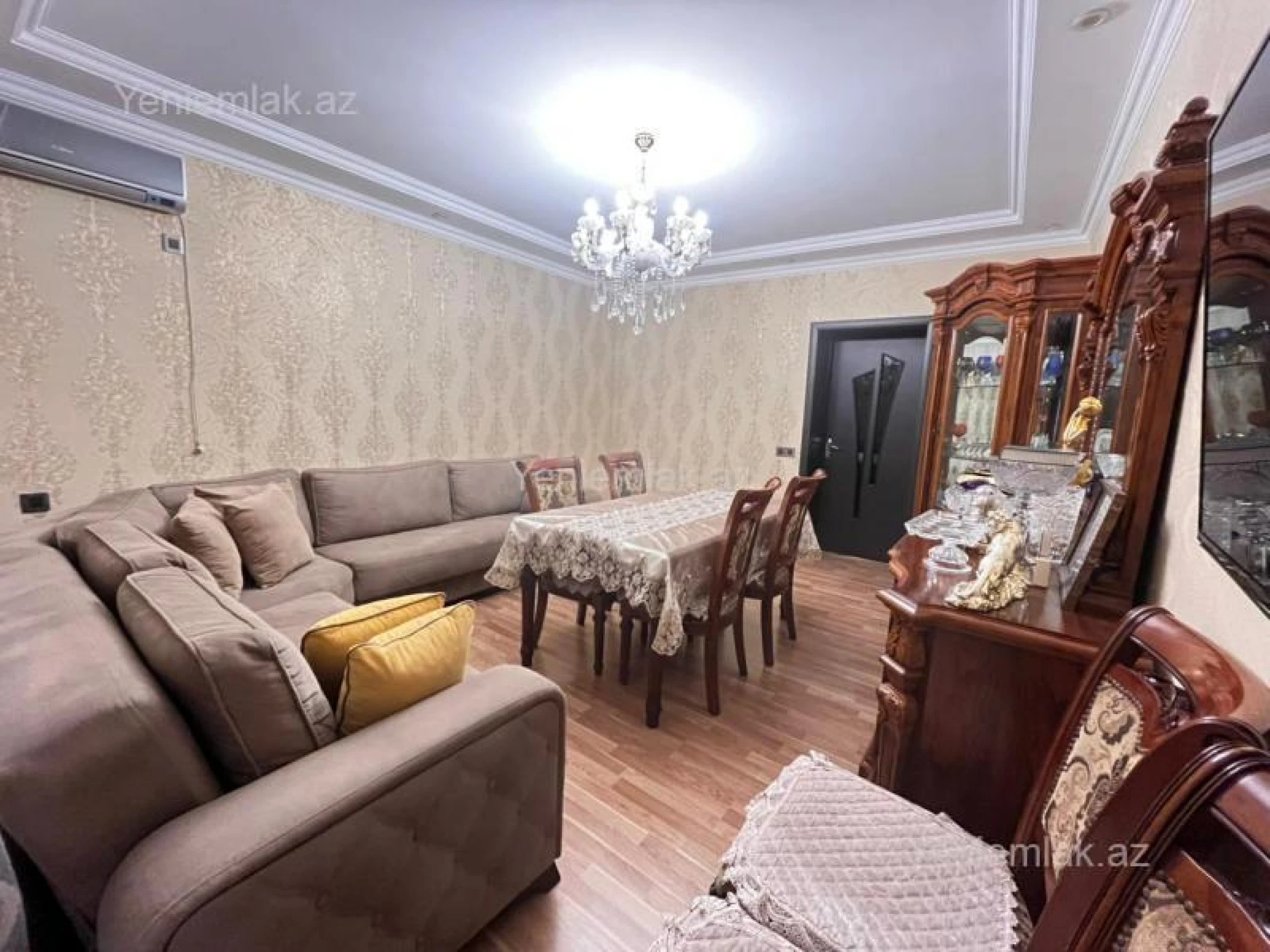 Satılır 3 otaqlı köhnə tikili 68 m²