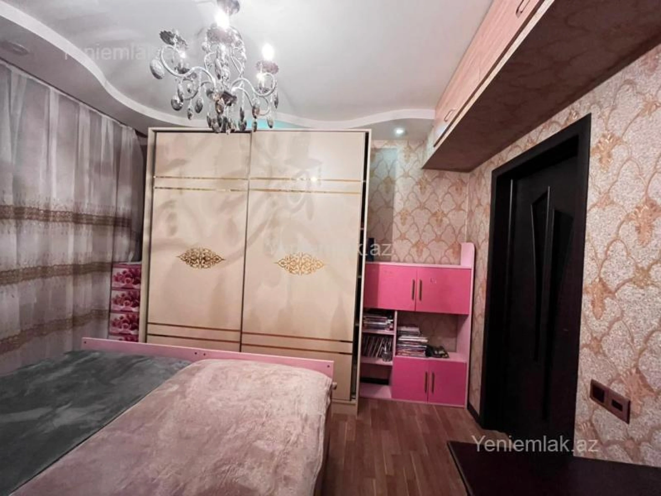 Satılır 3 otaqlı köhnə tikili 68 m²