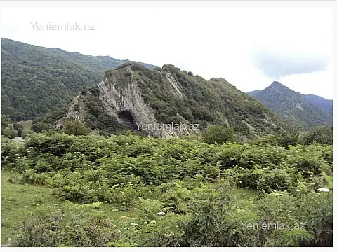 Satılır torpaq sahəsi — Oğuz