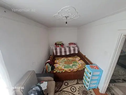 Satılır 2 otaqlı köhnə tikili 50 m²