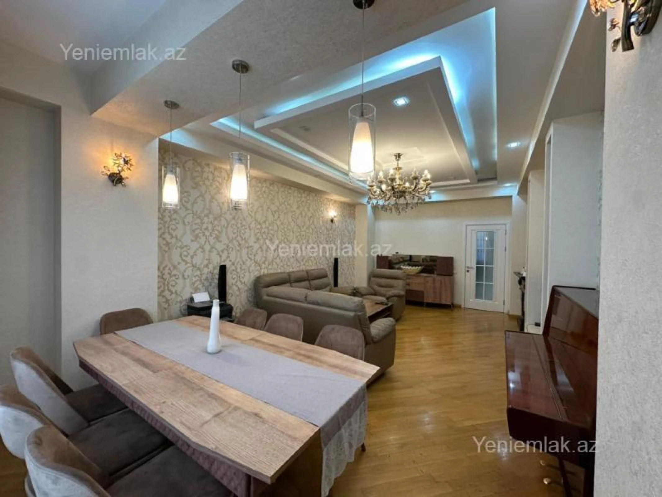 Satılır 3 otaqlı yeni tikili 133 m²