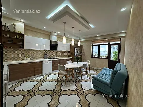 Satılır 3 otaqlı yeni tikili 133 m²