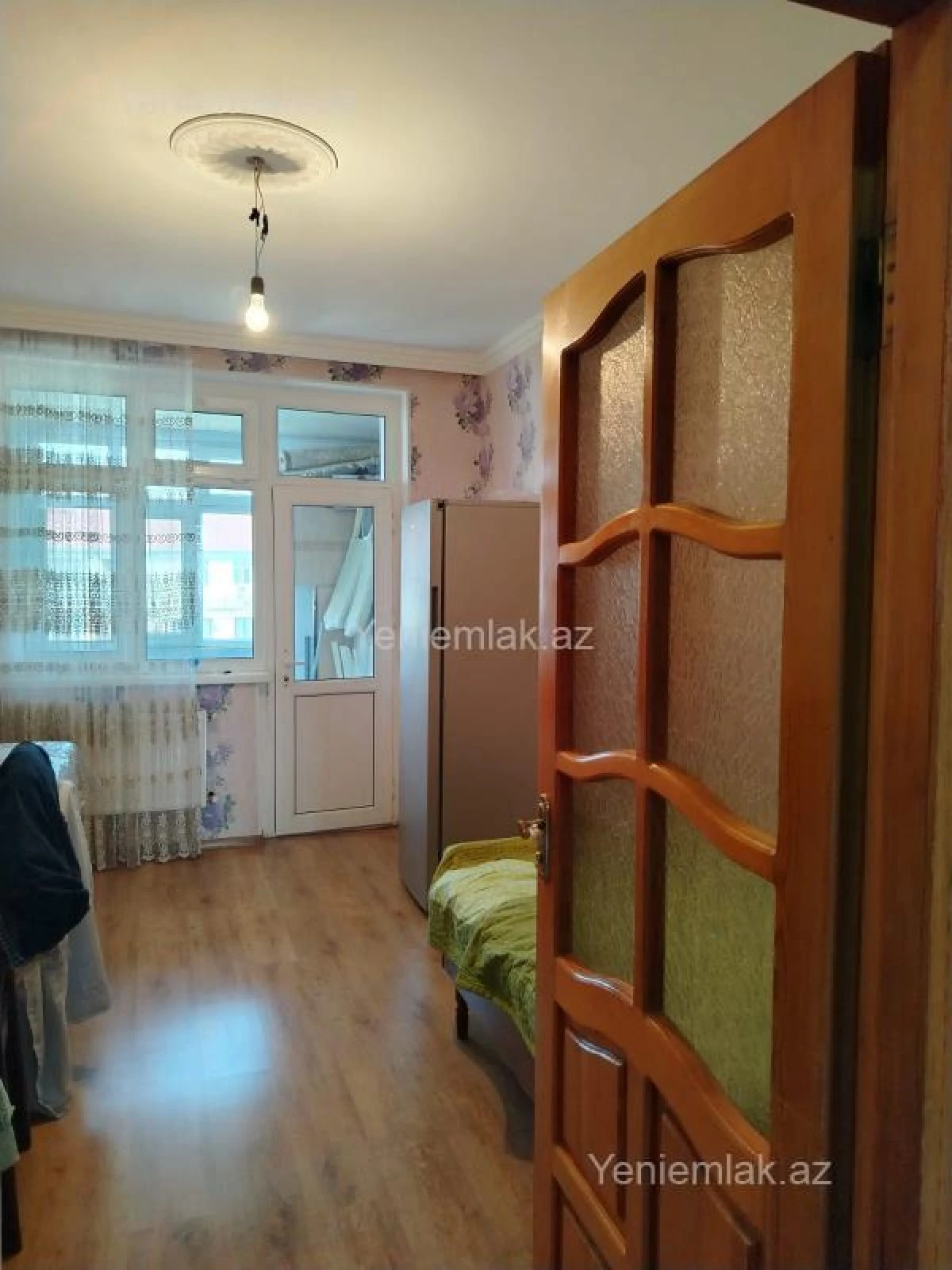 Satılır 4 otaqlı köhnə tikili 95 m²
