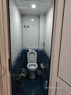 Satılır 4 otaqlı köhnə tikili 95 m²
