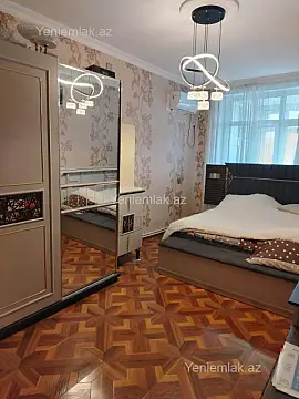 Satılır 4 otaqlı köhnə tikili 95 m²