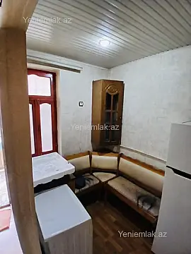 Satılır 1 otaqlı köhnə tikili 40 m²