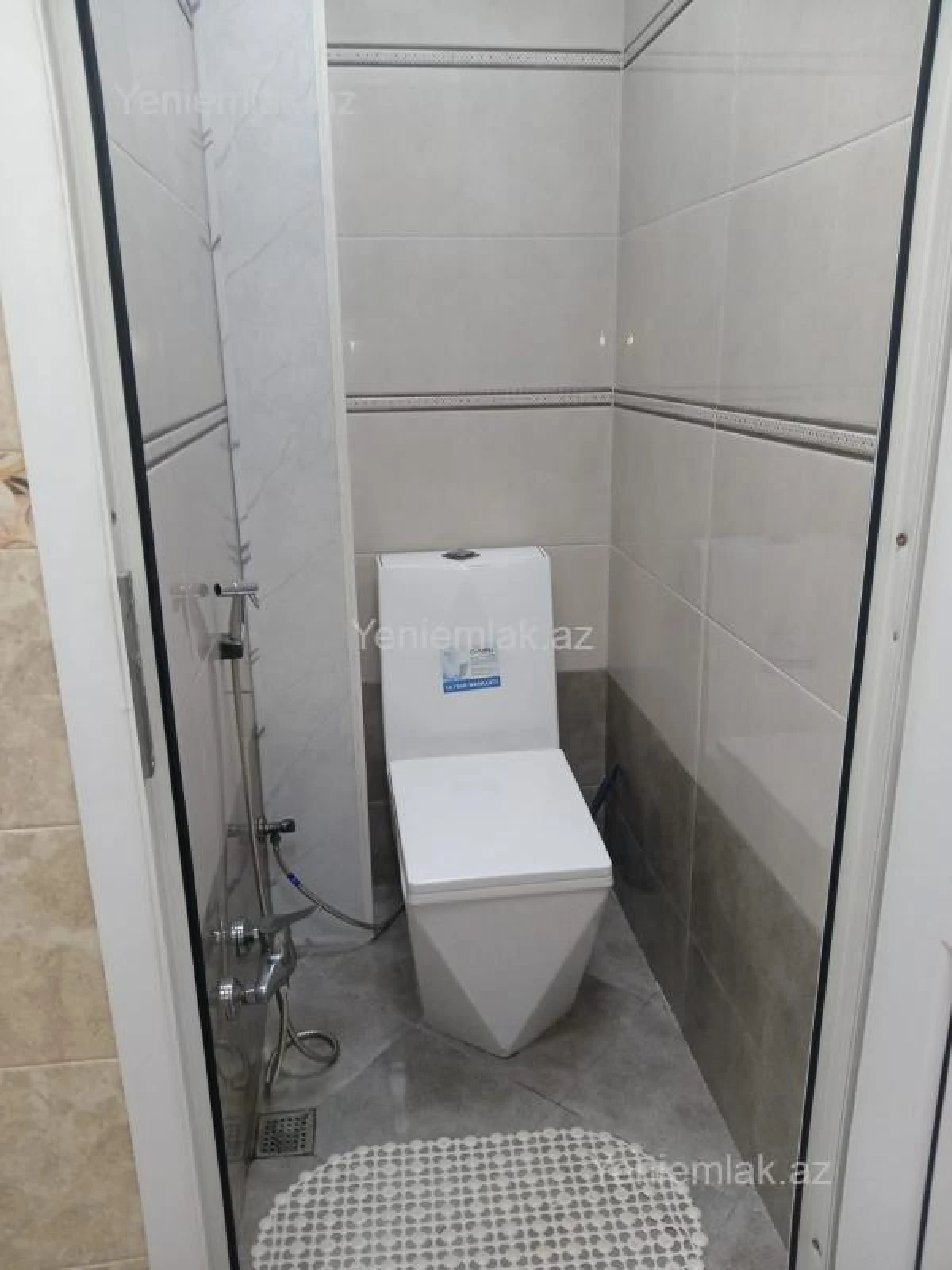 Satılır 3 otaqlı köhnə tikili 68 m²