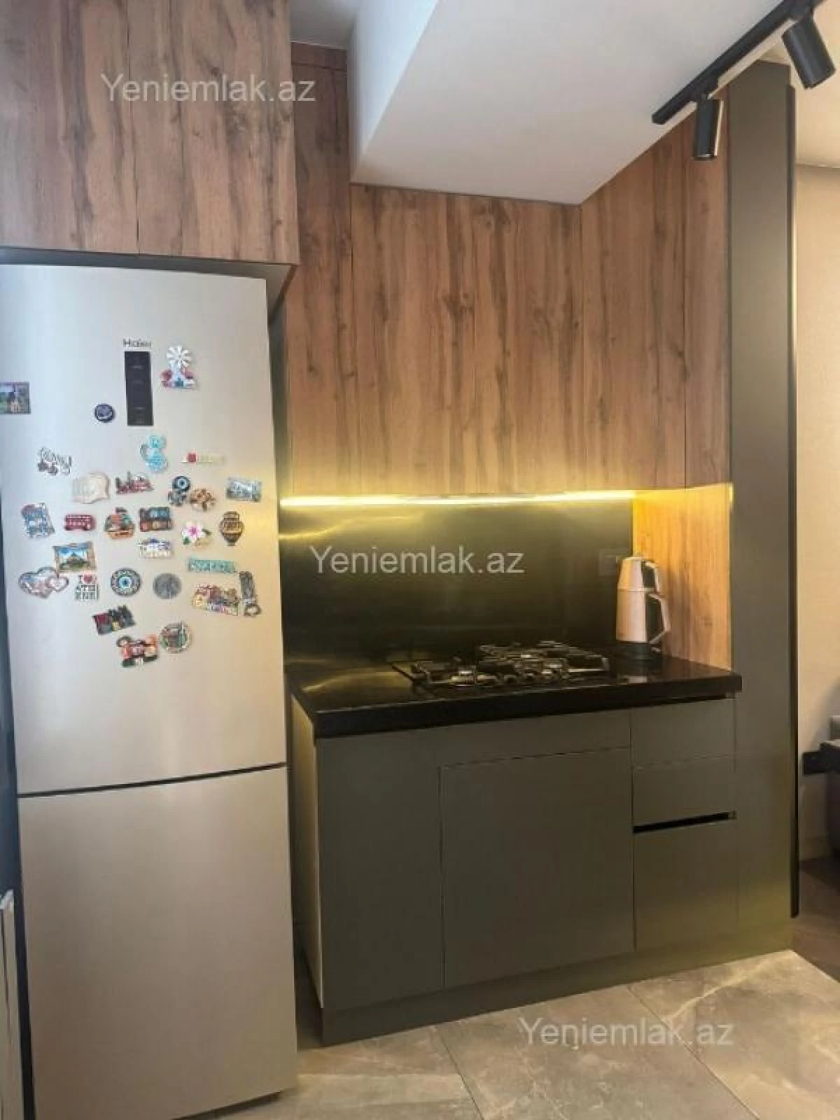 Satılır 3 otaqlı yeni tikili 75 m²