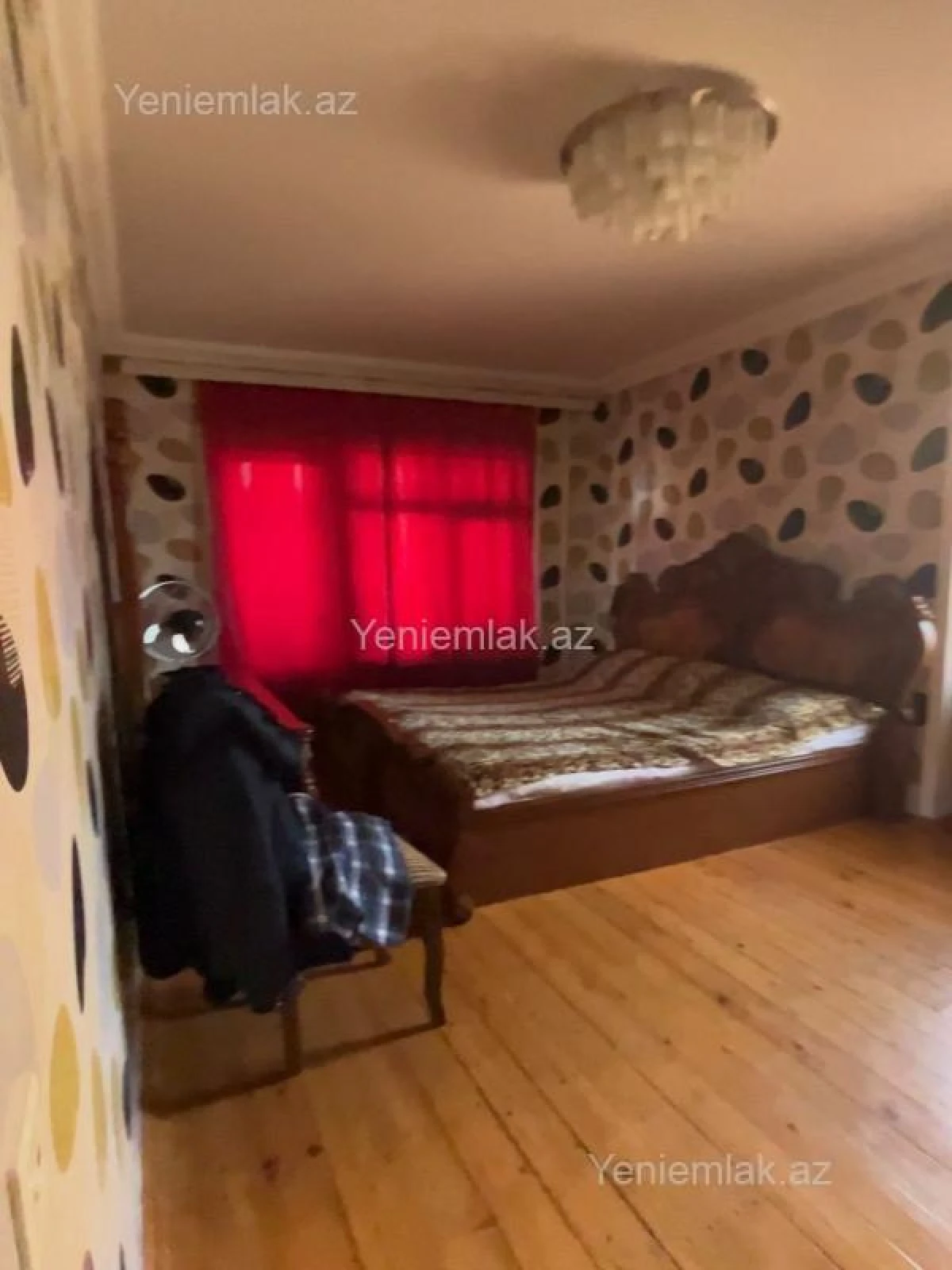 Satılır 3 otaqlı köhnə tikili 80 m²