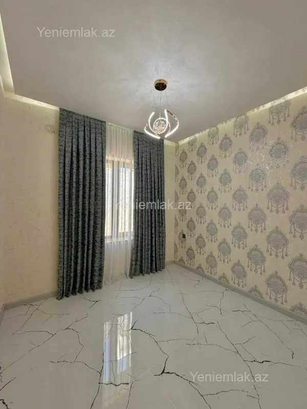 Satılır 4 otaqlı həyət evi 150 m²