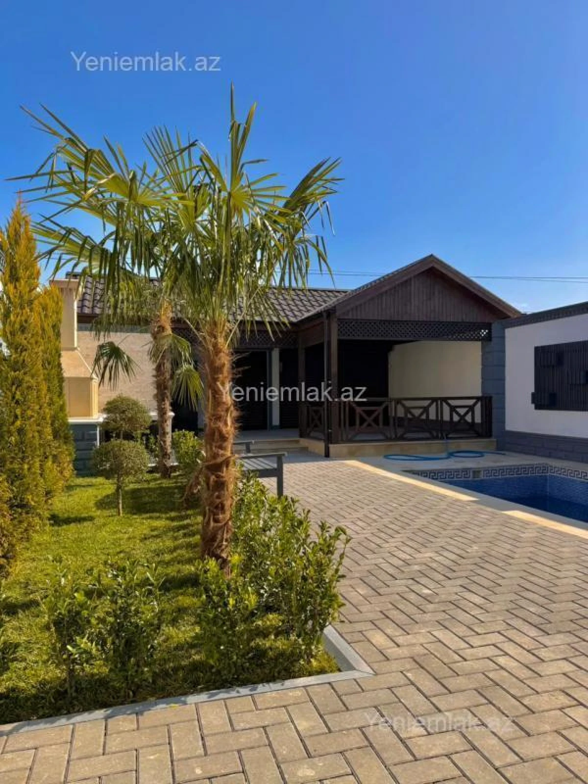 Satılır 4 otaqlı həyət evi 150 m²