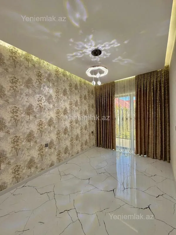 Satılır 4 otaqlı həyət evi 150 m²