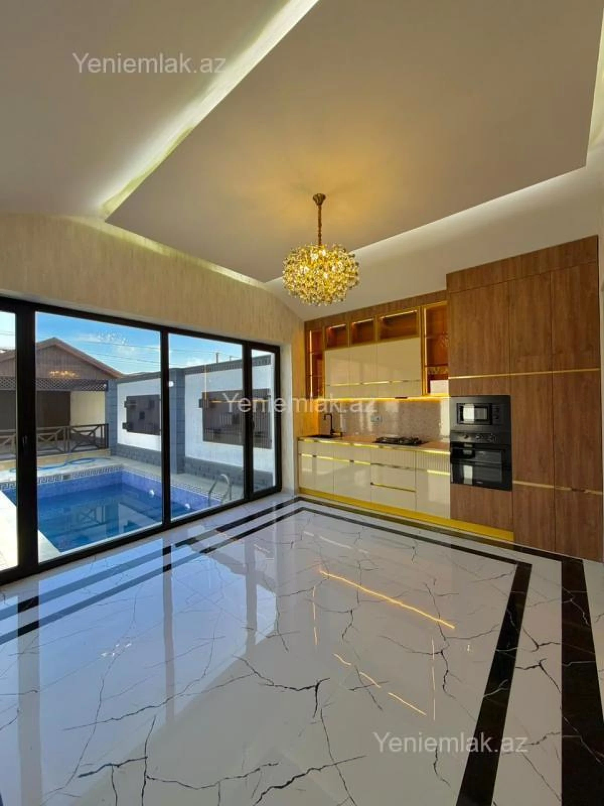 Satılır 4 otaqlı həyət evi 150 m²