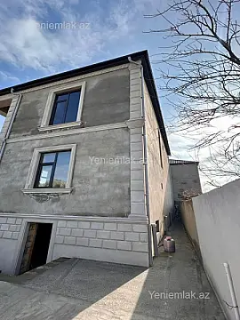Satılır 5 otaqlı həyət evi 250 m²