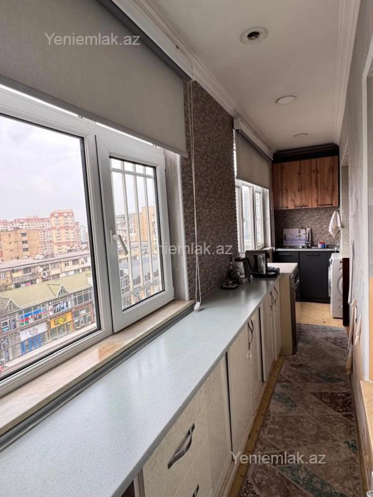 Satılır 3 otaqlı köhnə tikili 80 m²