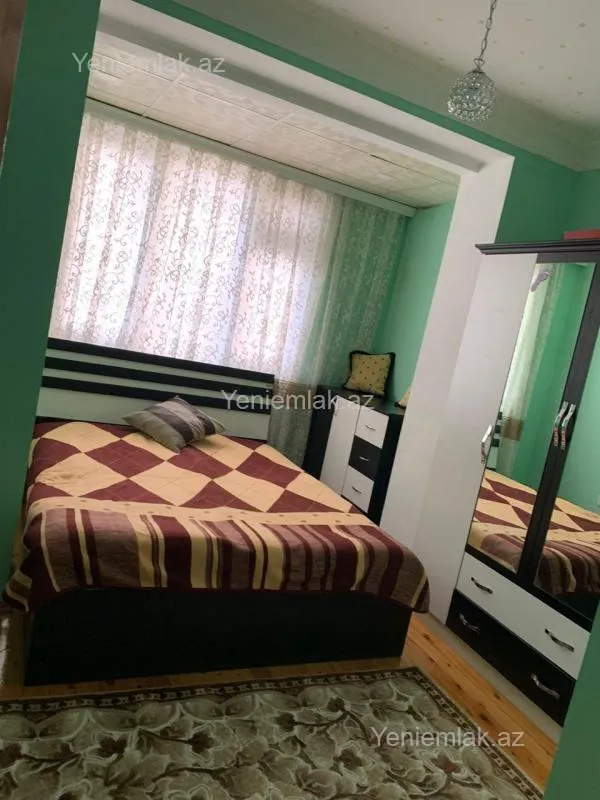 Satılır 2 otaqlı köhnə tikili 45 m²