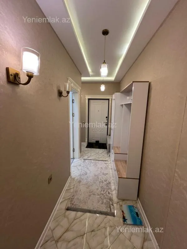 Satılır 3 otaqlı yeni tikili 85 m²