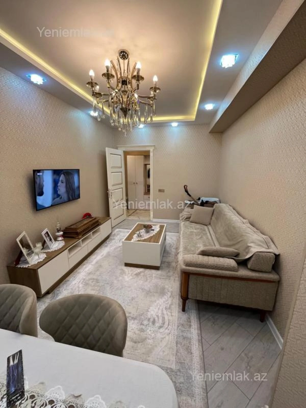 Satılır 3 otaqlı yeni tikili 85 m²