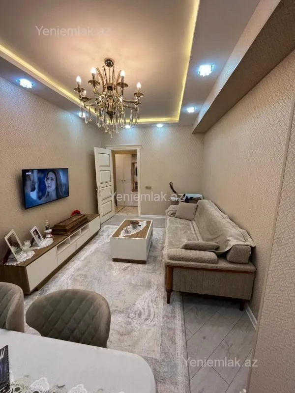 Satılır 3 otaqlı yeni tikili 85 m²