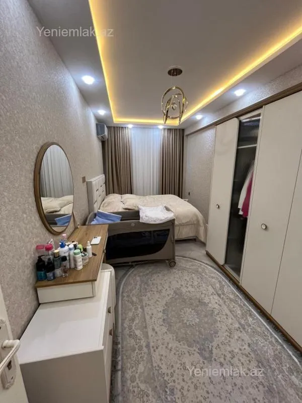 Satılır 3 otaqlı yeni tikili 85 m²