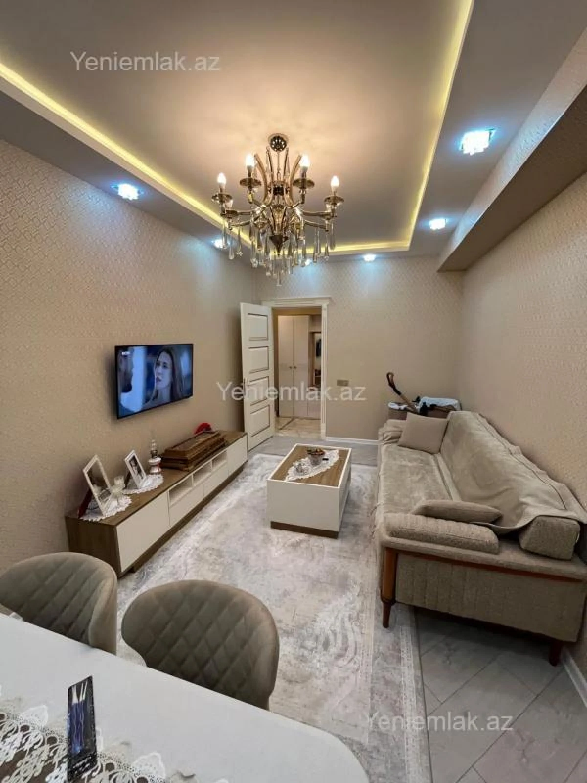 Satılır 3 otaqlı yeni tikili 85 m²