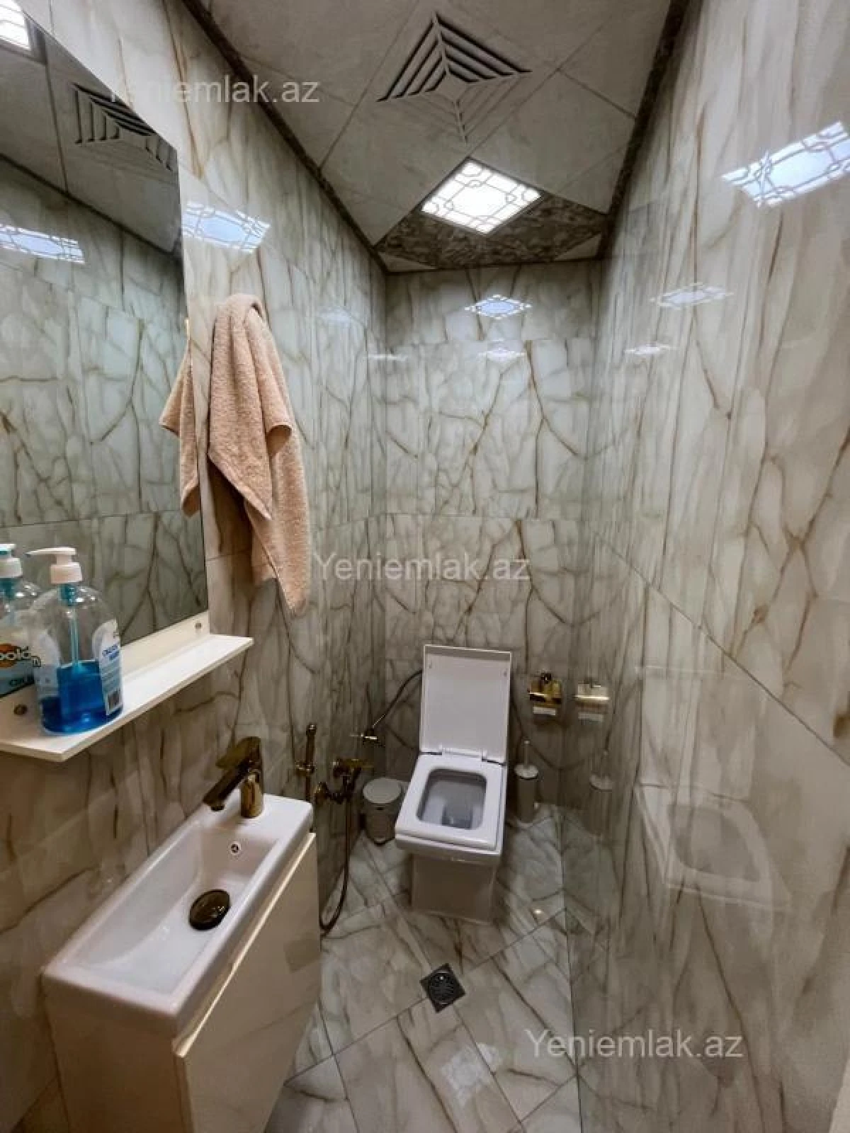 Satılır 3 otaqlı yeni tikili 85 m²