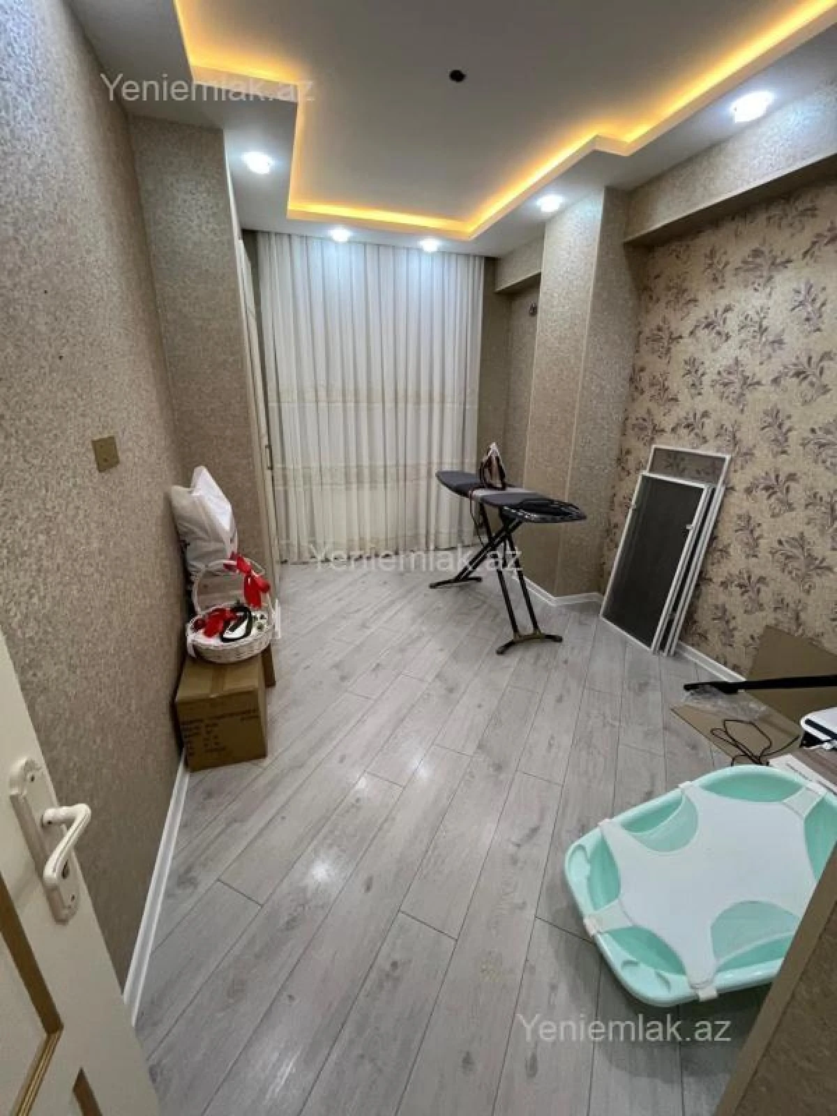 Satılır 3 otaqlı yeni tikili 85 m²