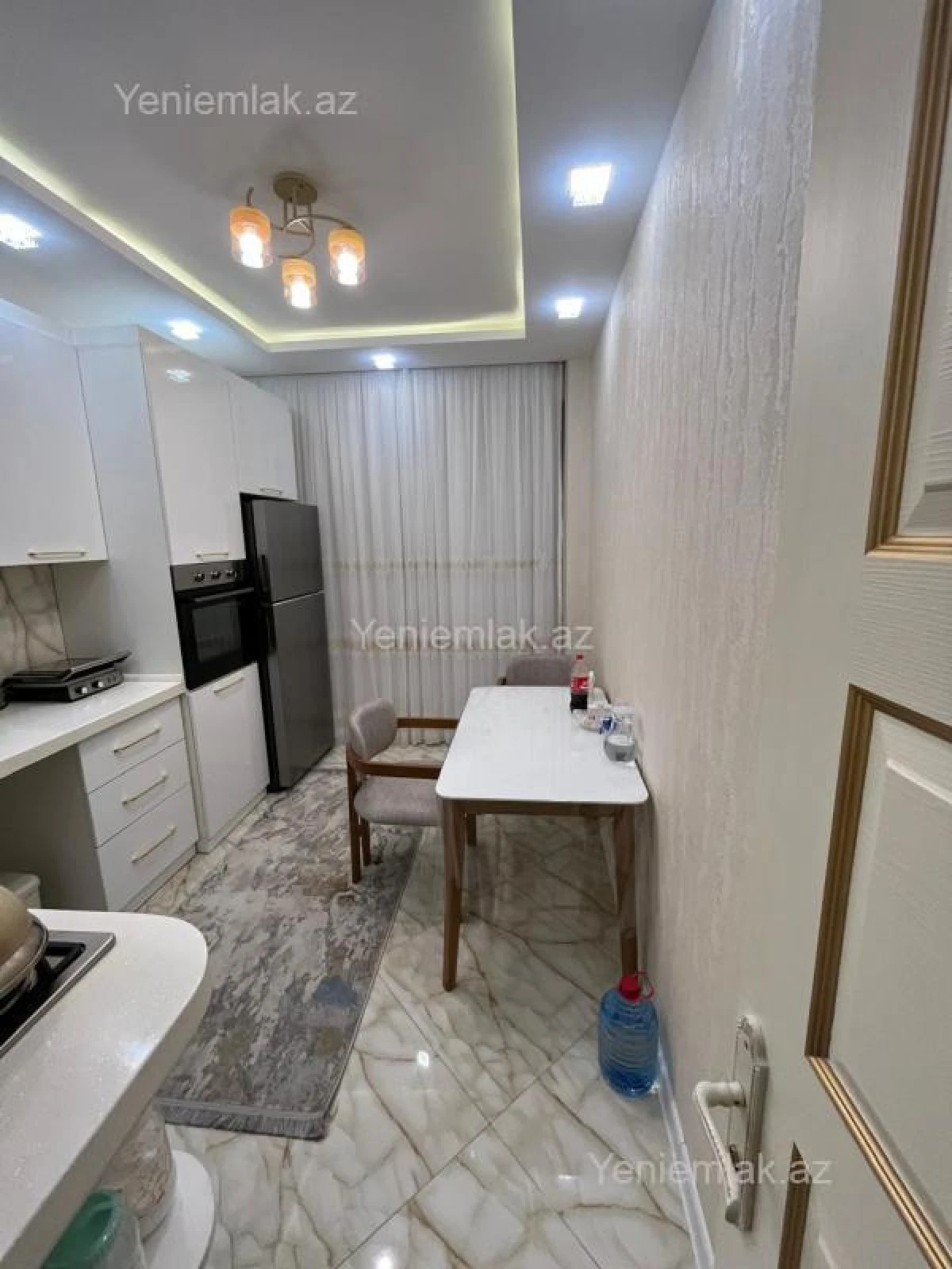 Satılır 3 otaqlı yeni tikili 85 m²