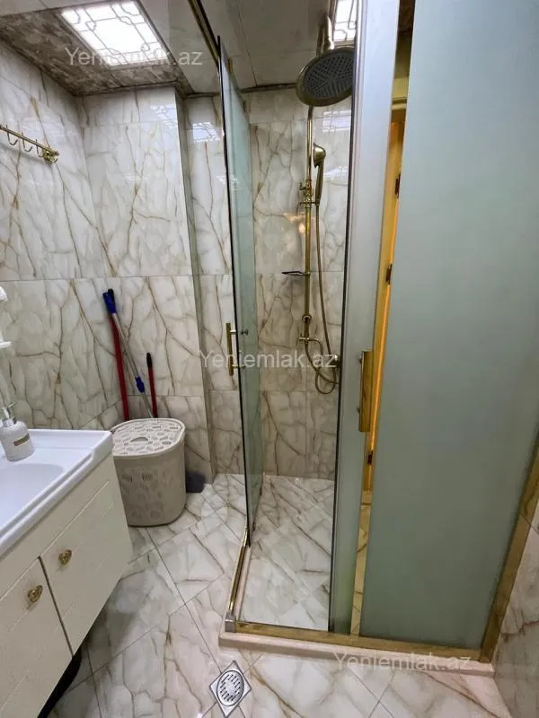 Satılır 3 otaqlı yeni tikili 85 m²