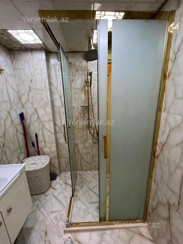 Satılır 3 otaqlı yeni tikili 85 m²