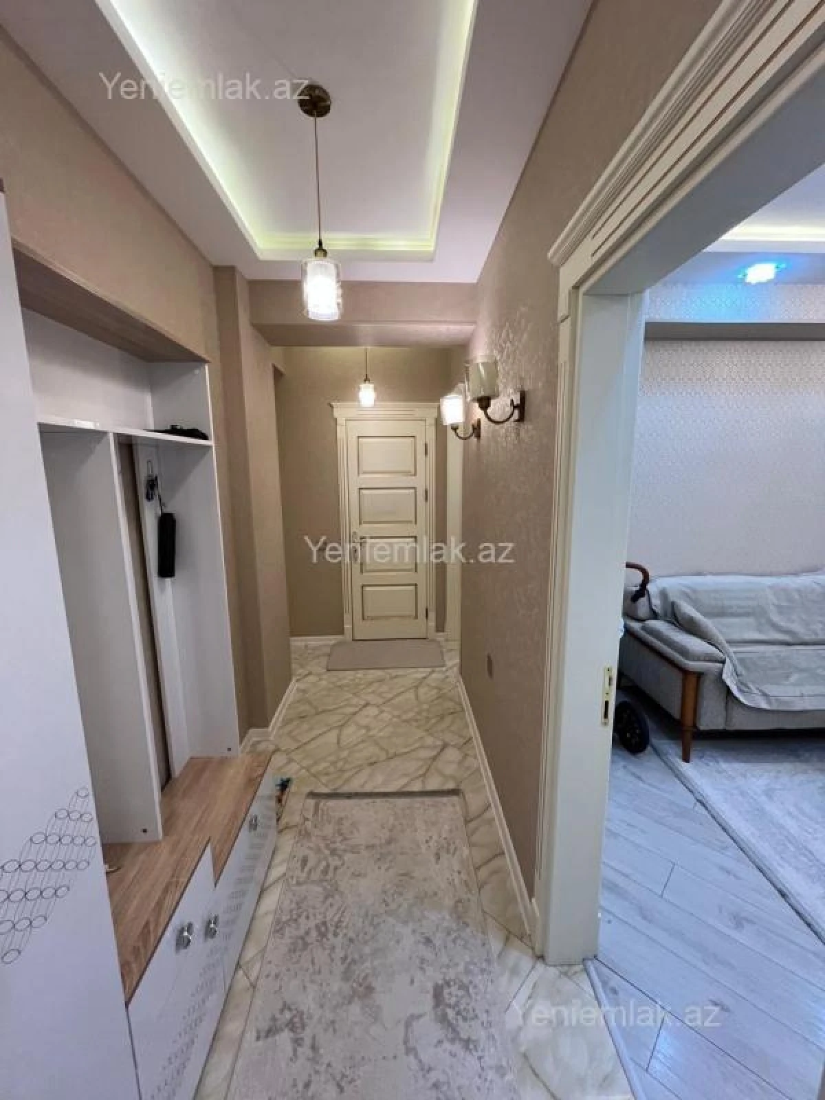Satılır 3 otaqlı yeni tikili 85 m²