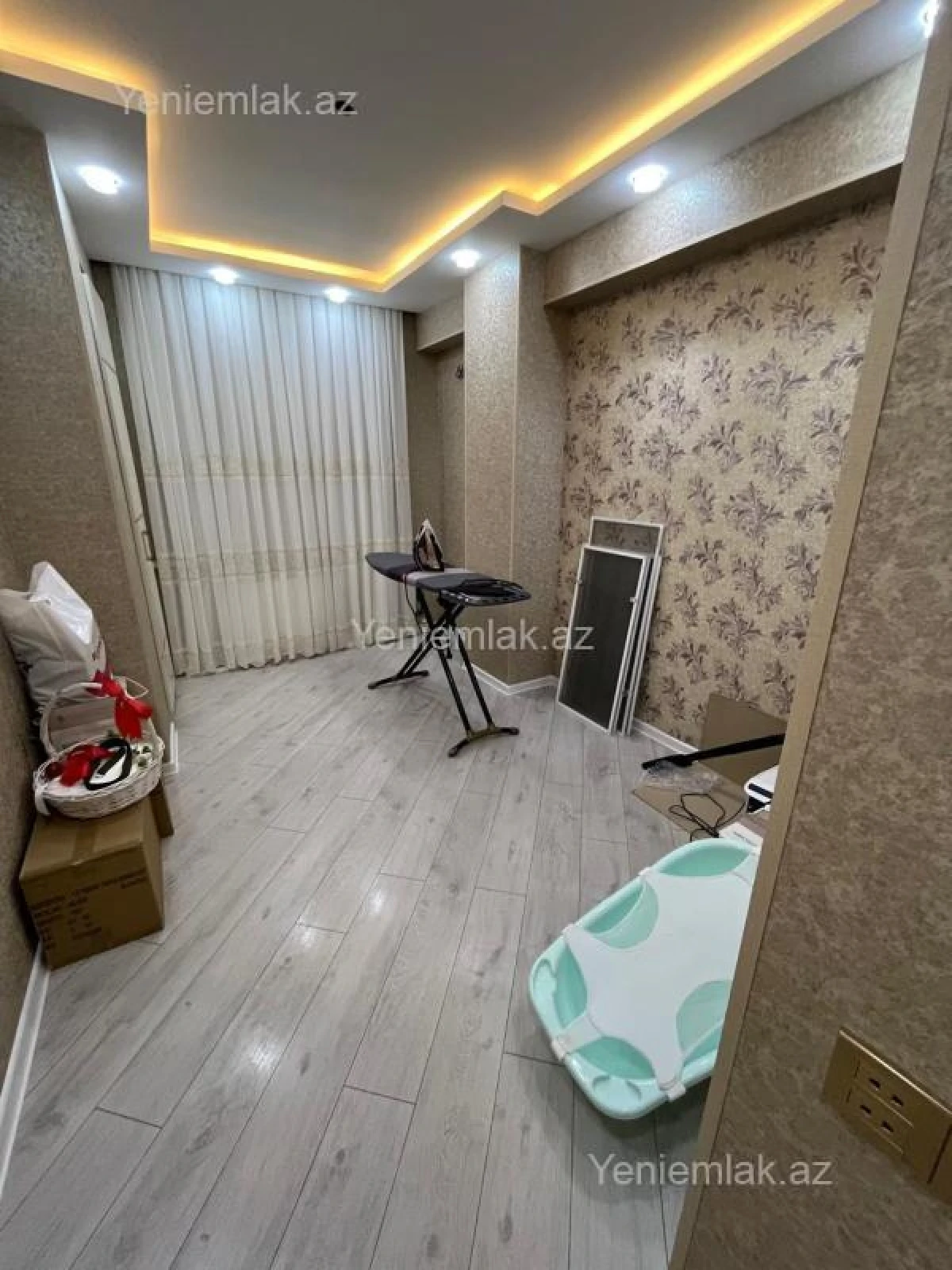 Satılır 3 otaqlı yeni tikili 85 m²