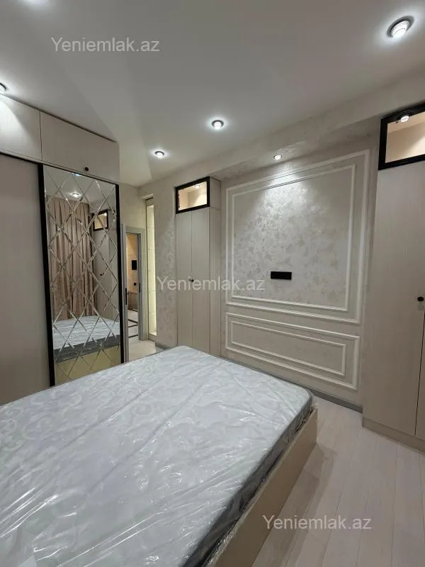 Satılır 2 otaqlı yeni tikili 80 m²