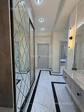 Satılır 2 otaqlı yeni tikili 80 m²