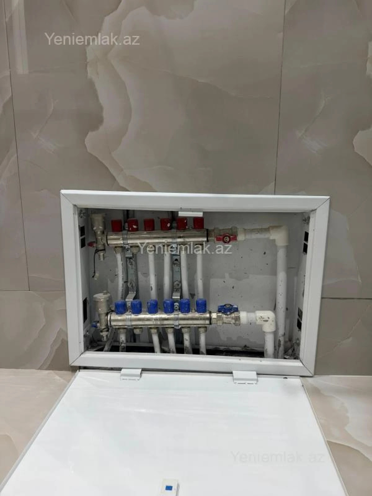 Satılır 2 otaqlı yeni tikili 80 m²