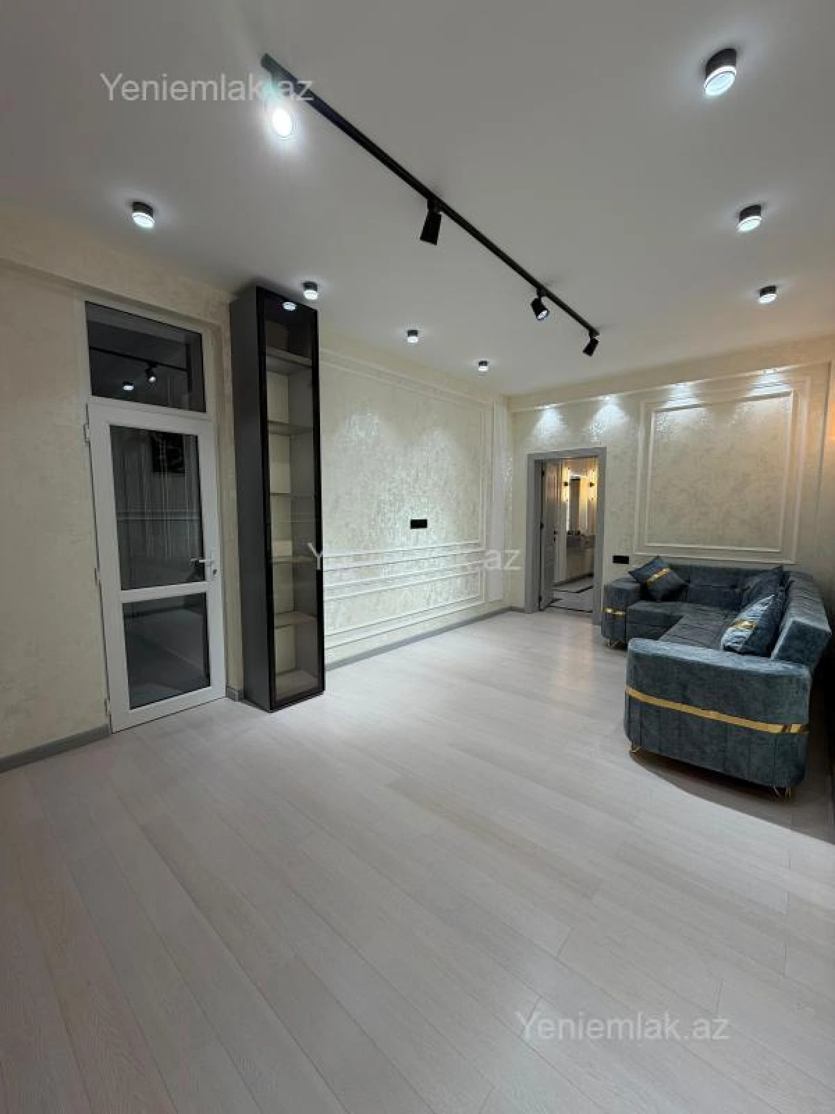 Satılır 2 otaqlı yeni tikili 80 m²