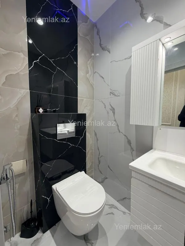 Satılır 2 otaqlı yeni tikili 80 m²