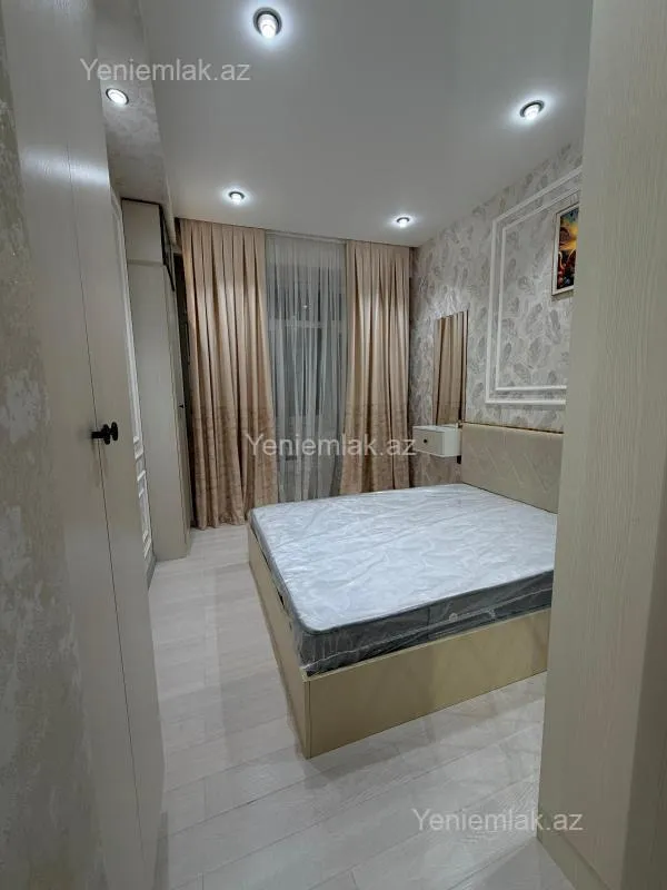 Satılır 2 otaqlı yeni tikili 80 m²