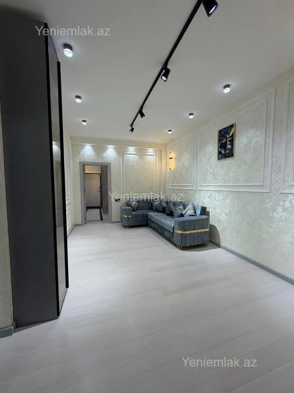 Satılır 2 otaqlı yeni tikili 80 m²