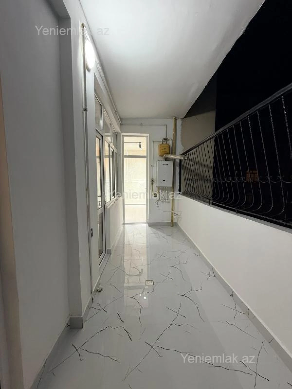 Satılır 2 otaqlı yeni tikili 80 m²