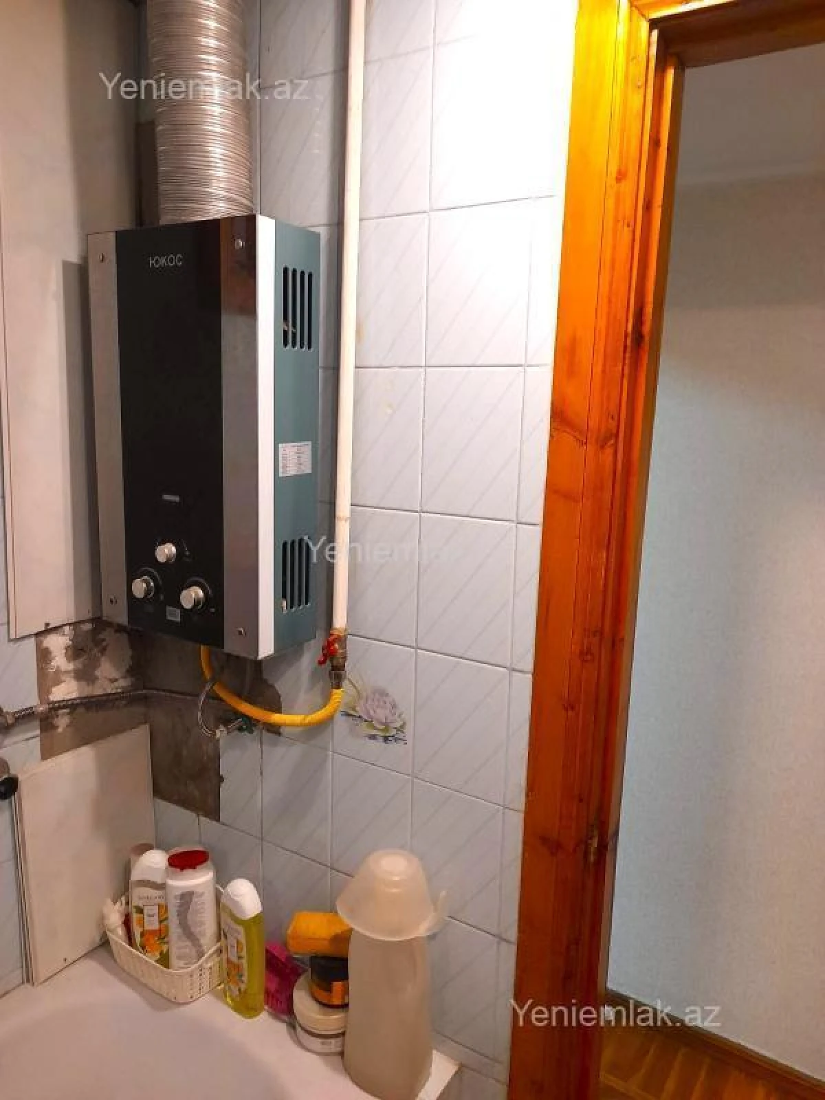 Satılır 2 otaqlı köhnə tikili 60 m²