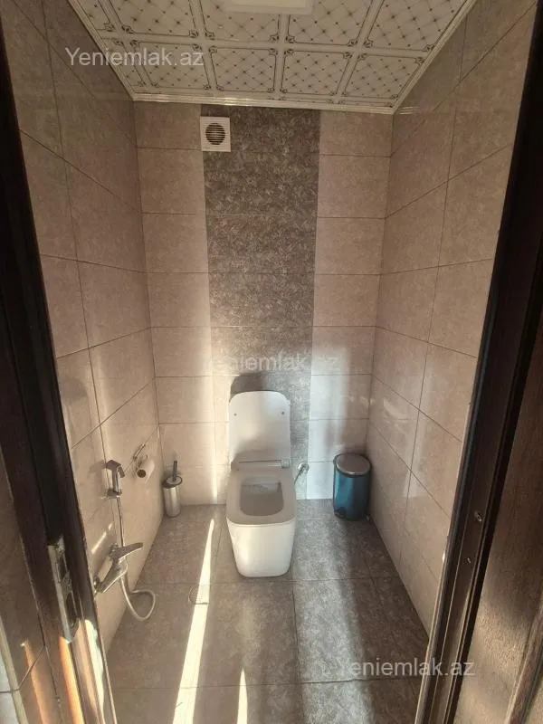 Satılır 5 otaqlı obyekt 400 m²
