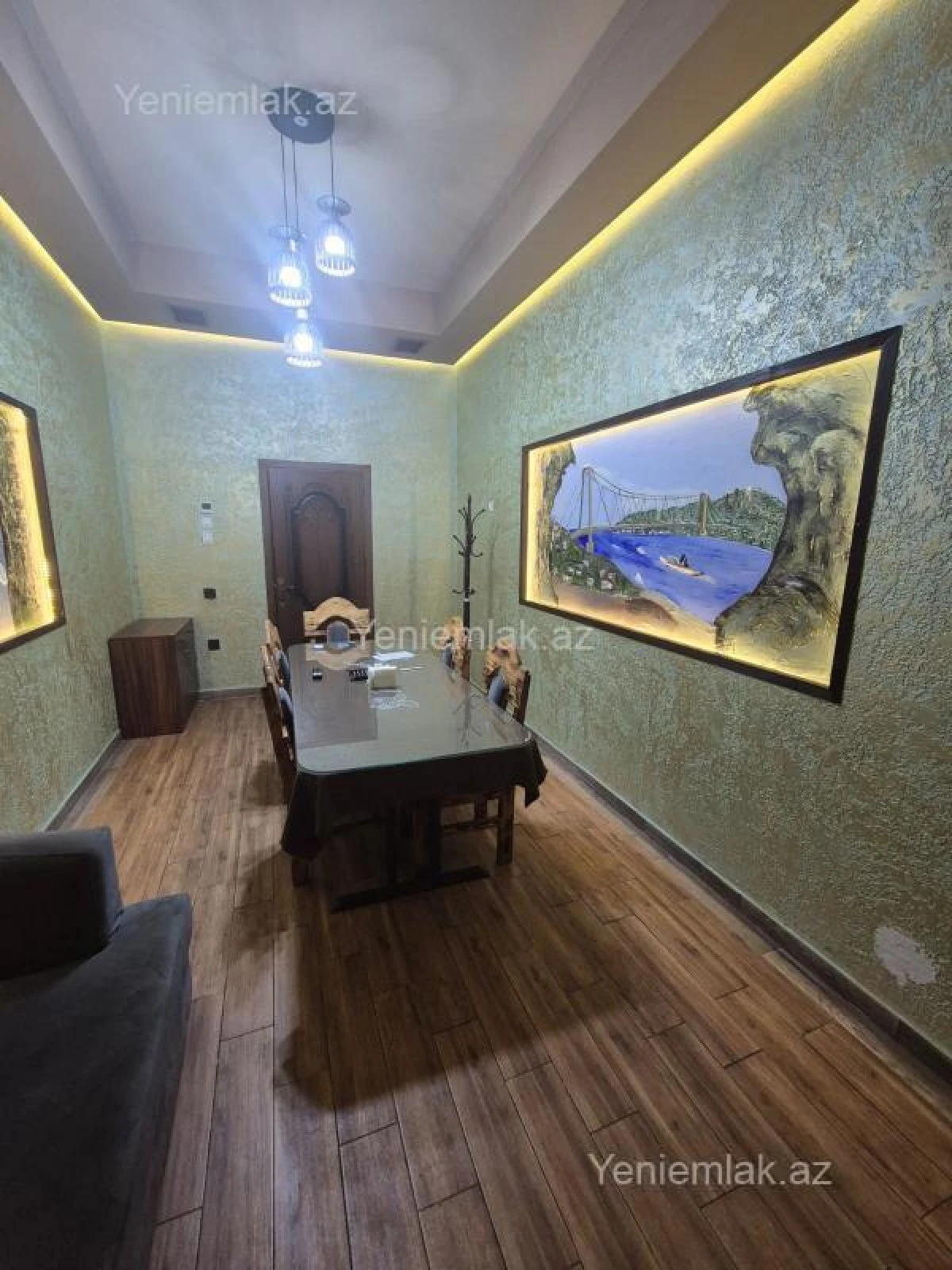 Satılır 5 otaqlı obyekt 400 m²