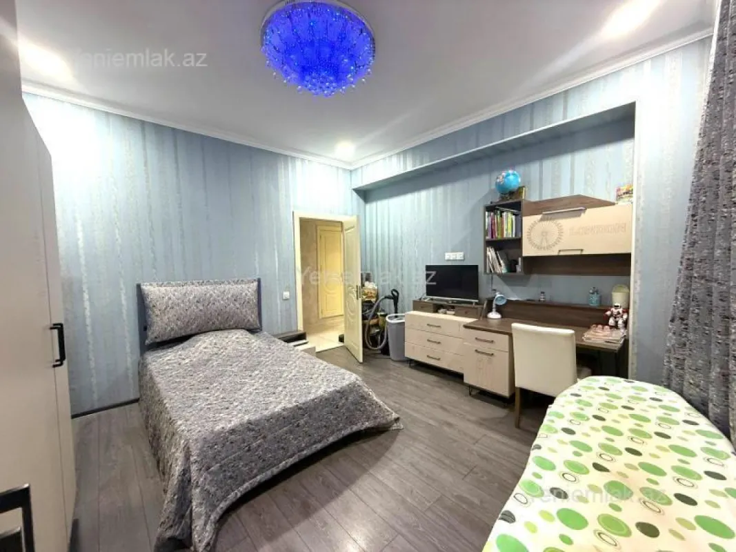 Satılır 3 otaqlı yeni tikili 90 m²